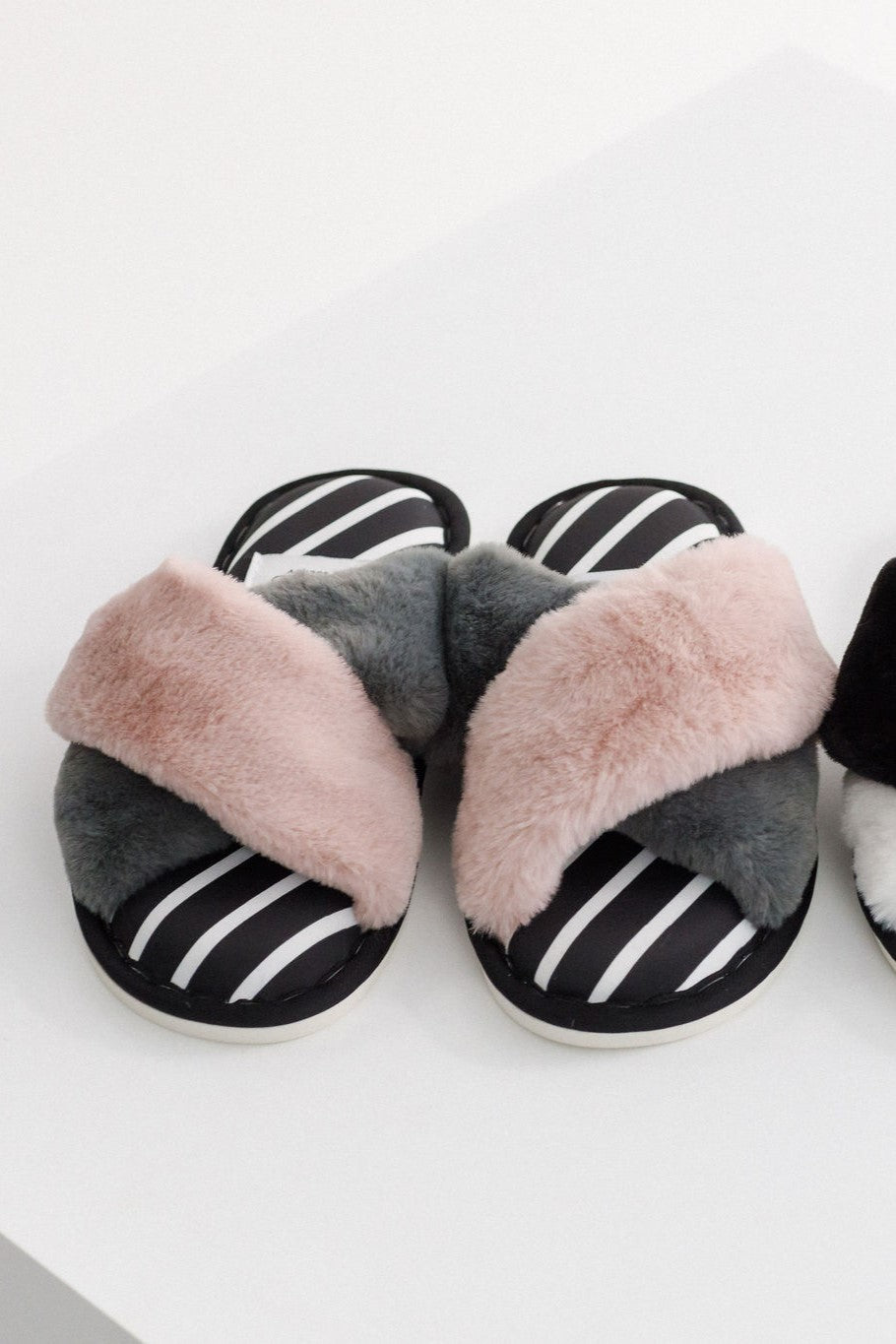 Crossover Hotel Slide - Blush/Grey