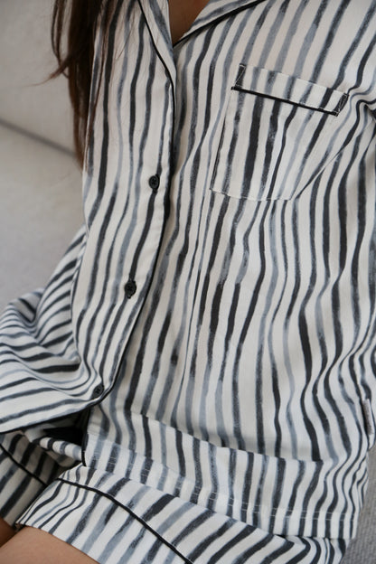 Royale Shirt - Black/White Stripes