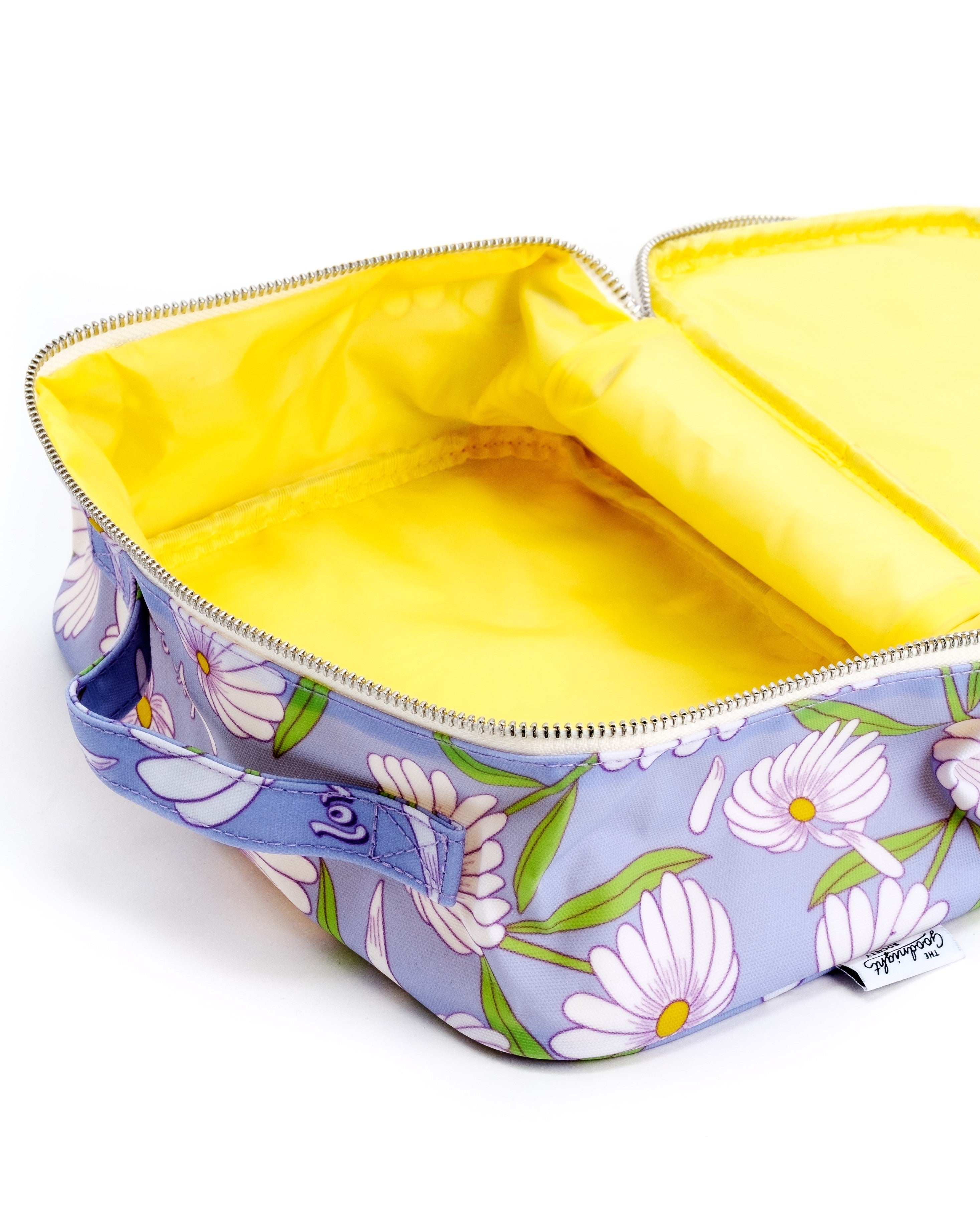 Large Cosmetic Bag - Pick Me Daisy Print