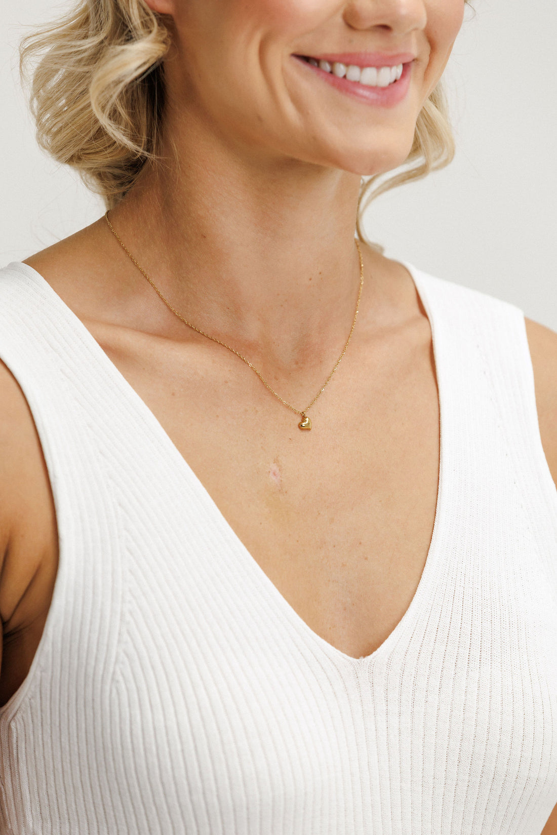 ZOE NECKLACE - Gold